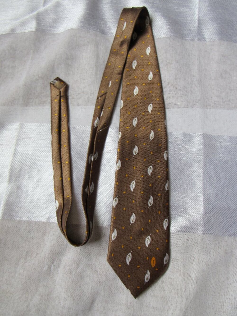 Yves Saint Laurent  Men's Neck Tie 100% Silk, Handmade, Light Brown